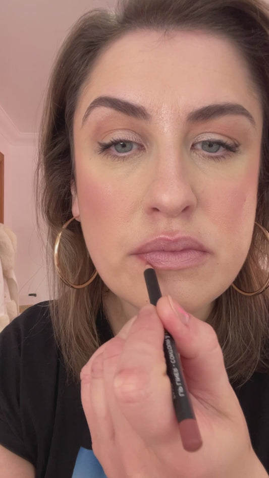 Sand Lip Liner